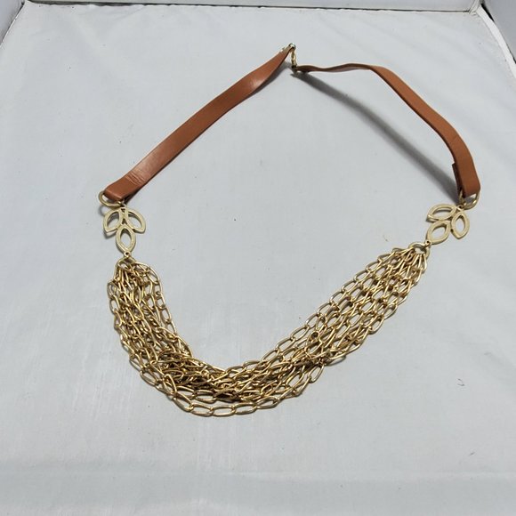 BKE imitation leather camel brown necklace with 8 gold strand links - Picture 4 of 7